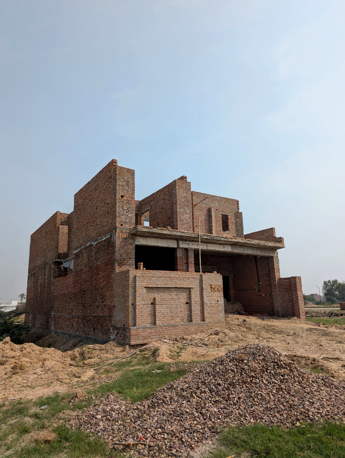 House construction in A Block